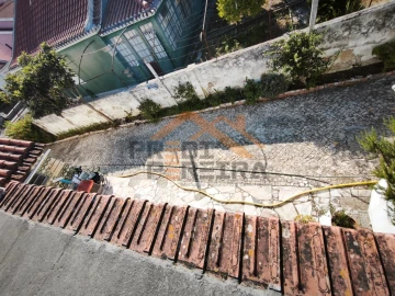 Moradia T3 para Venda em Loures