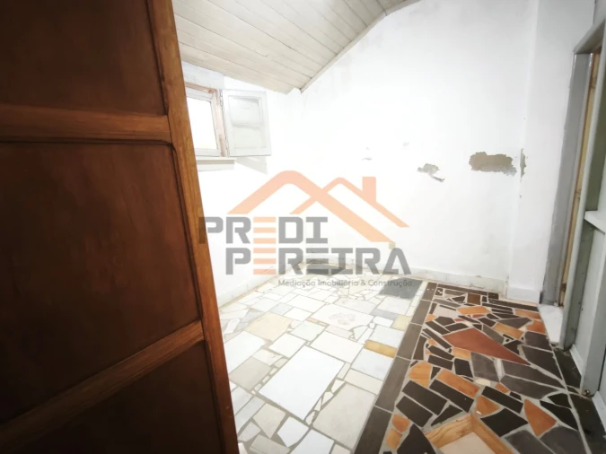 Moradia T3 para Venda em Loures Foto 15