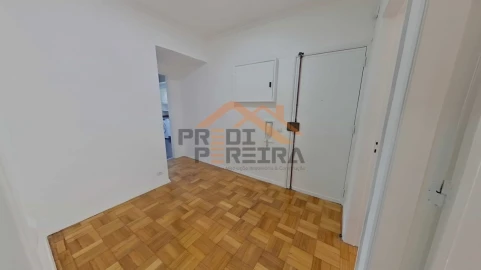 Apartamento T2 para Venda em Póvoa de Santa Iria e Forte da Casa