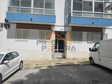 Apartamento T2 para Venda em Póvoa de Santa Iria e Forte da Casa
