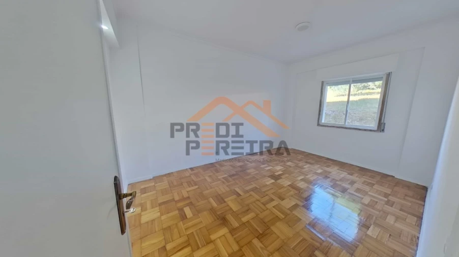 Apartamento T2 para Venda em Póvoa de Santa Iria e Forte da Casa Foto 7