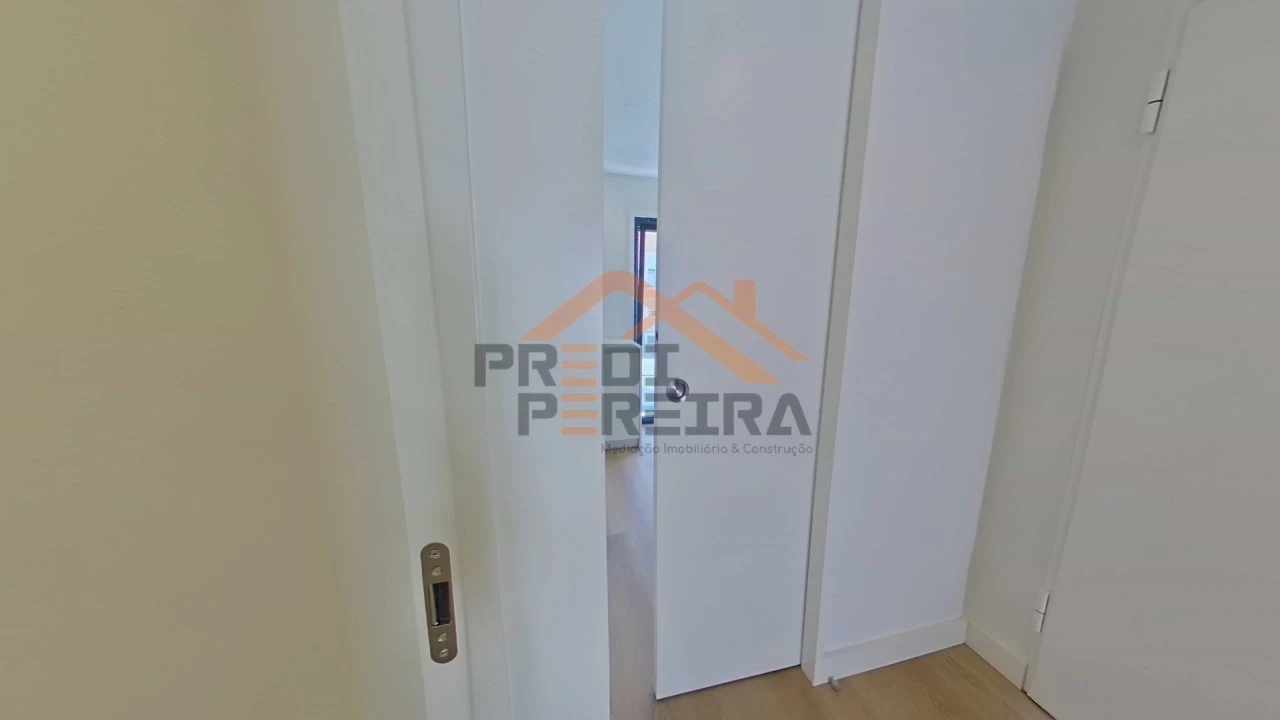 Apartamento T2 para Venda em Enxara do Bispo, Gradil e Vila Franca do Rosário Foto 39