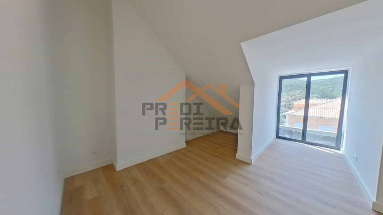 Apartamento T2 para Venda em Enxara do Bispo, Gradil e Vila Franca do Rosário Foto 48