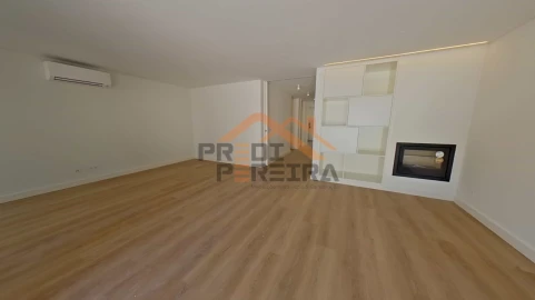 Apartamento T2 para Venda em Enxara do Bispo, Gradil e Vila Franca do Rosário