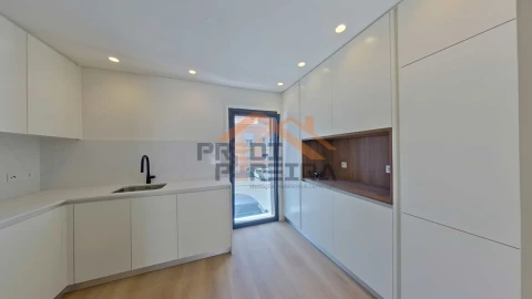 Apartamento T2 para Venda em Enxara do Bispo, Gradil e Vila Franca do Rosário