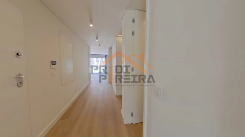 Apartamento T2 para Venda em Enxara do Bispo, Gradil e Vila Franca do Rosário