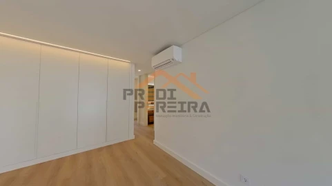 Apartamento T2 para Venda em Enxara do Bispo, Gradil e Vila Franca do Rosário