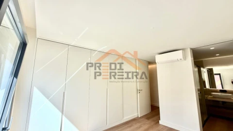 Apartamento T2 para Venda em Enxara do Bispo, Gradil e Vila Franca do Rosário