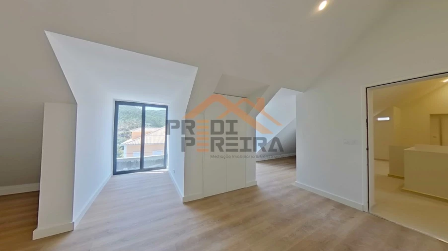 Apartamento T2 para Venda em Enxara do Bispo, Gradil e Vila Franca do Rosário Foto 46