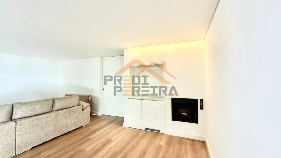 Apartamento T2 para Venda em Enxara do Bispo, Gradil e Vila Franca do Rosário Foto 2
