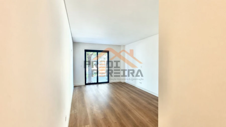Apartamento T2 para Venda em Enxara do Bispo, Gradil e Vila Franca do Rosário Foto 21