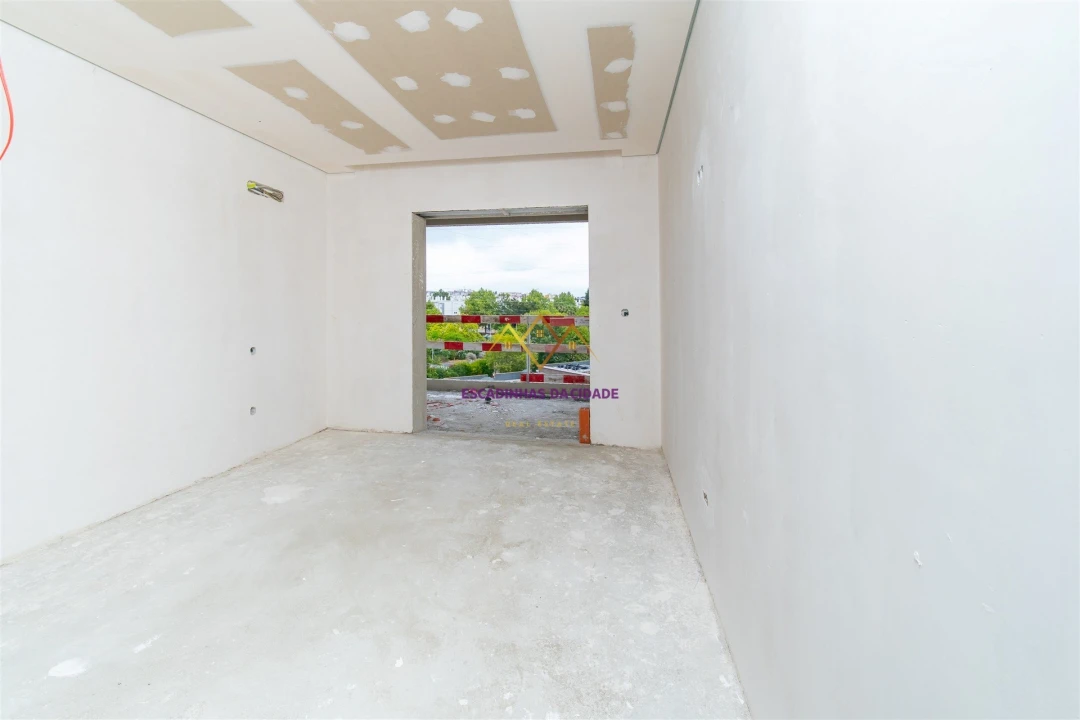 Apartamento T2 para Venda em Sacavém e Prior Velho Foto 20