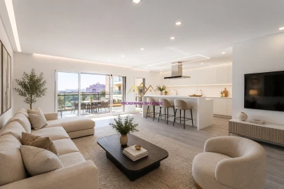 Apartamento T2 para Venda em Sacavém e Prior Velho