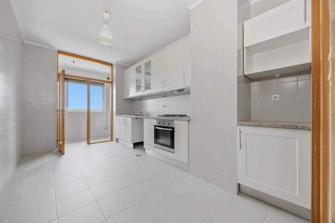 Apartamento T2 para Venda em Santa Marinha e São Pedro da Afurada Foto 3