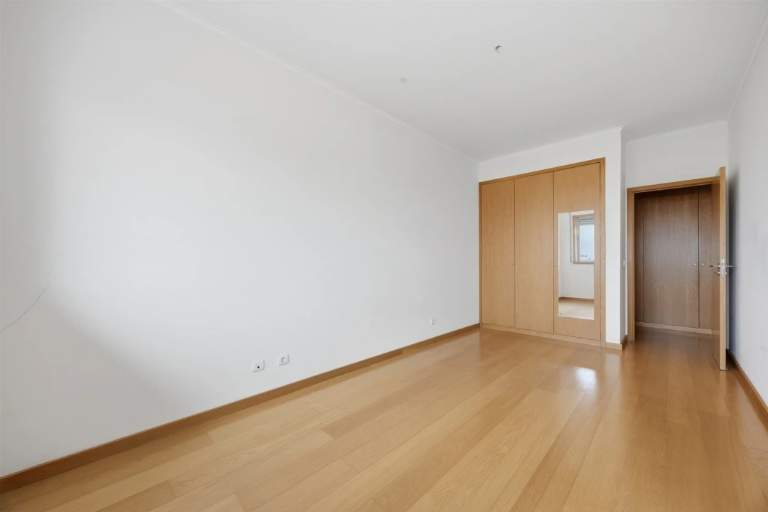Apartamento T2 para Venda em Santa Marinha e São Pedro da Afurada Foto 8