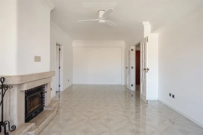 Apartamento T2 para Arrendamento em Cascais e Estoril