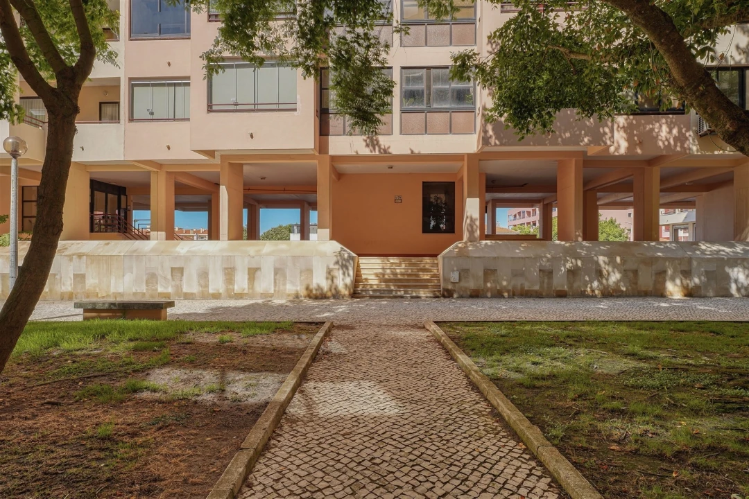 Apartamento T2 para Arrendamento em Cascais e Estoril Foto 37