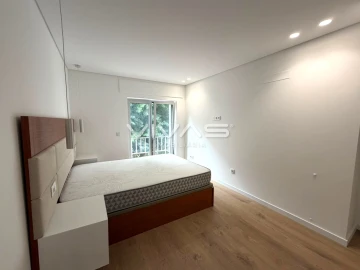 Apartamento T3 para Arrendamento em Braga (Maximinos, Sé e Cividade)