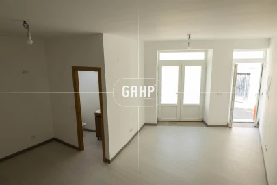 Moradia T3 para Venda em Lorvão