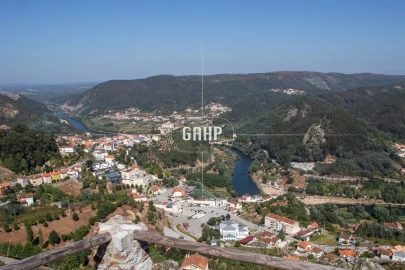 Moradia T3 para Venda em Lorvão