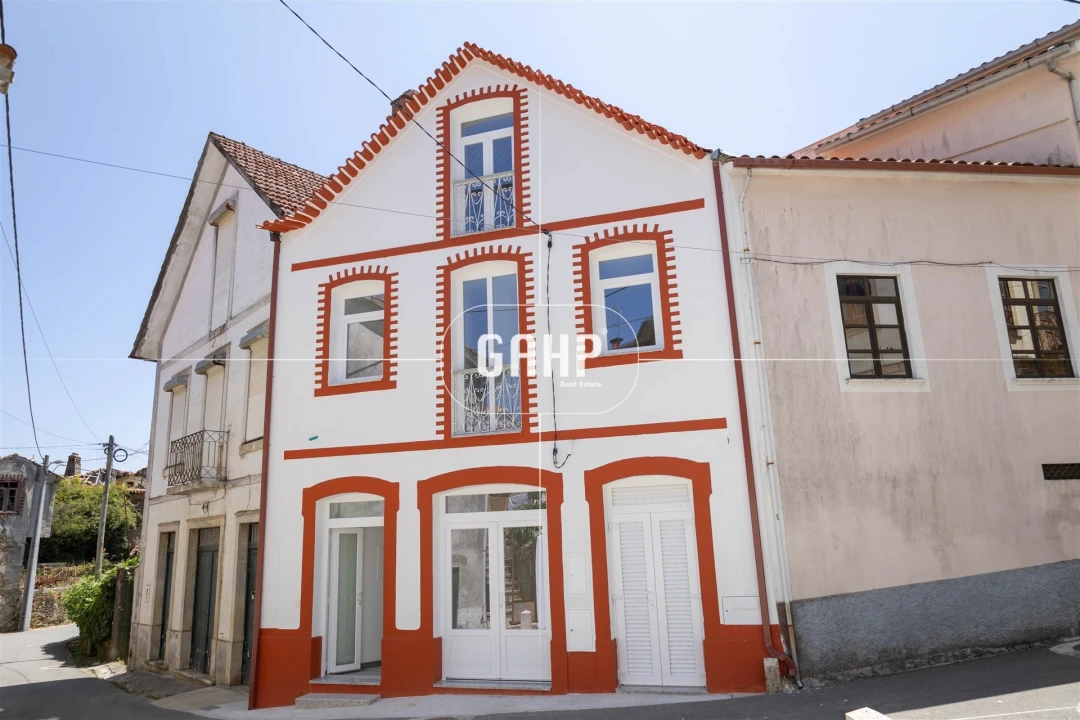 Moradia T3 para Venda em Lorvão Foto 2