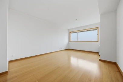 Apartamento T2 para Venda em Santa Marinha e São Pedro da Afurada