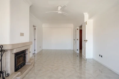Apartamento T2 para Arrendamento em Cascais e Estoril