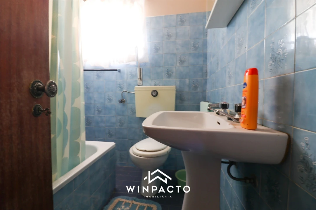 Apartamento T3 para Venda em Nelas Foto 14