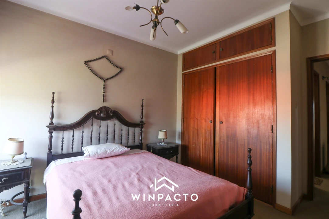 Apartamento T3 para Venda em Nelas Foto 17