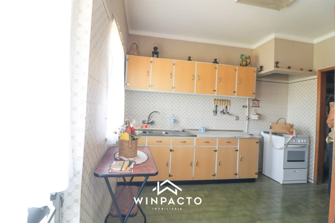 Apartamento T3 para Venda em Nelas Foto 3
