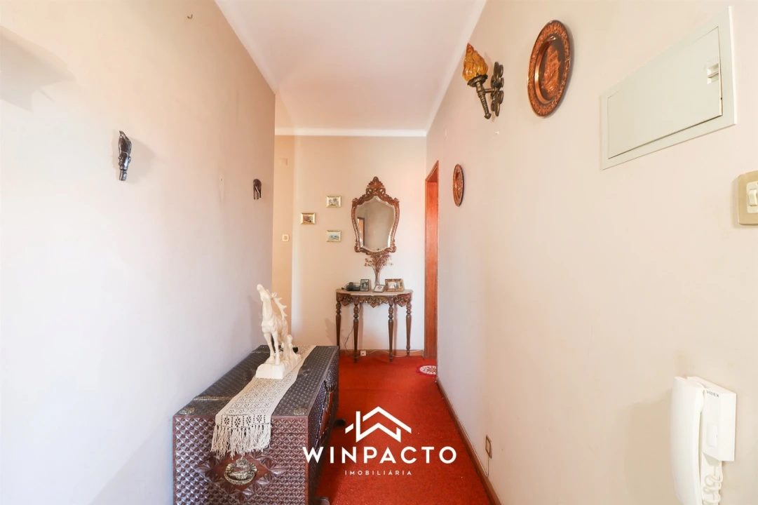 Apartamento T3 para Venda em Nelas Foto 6