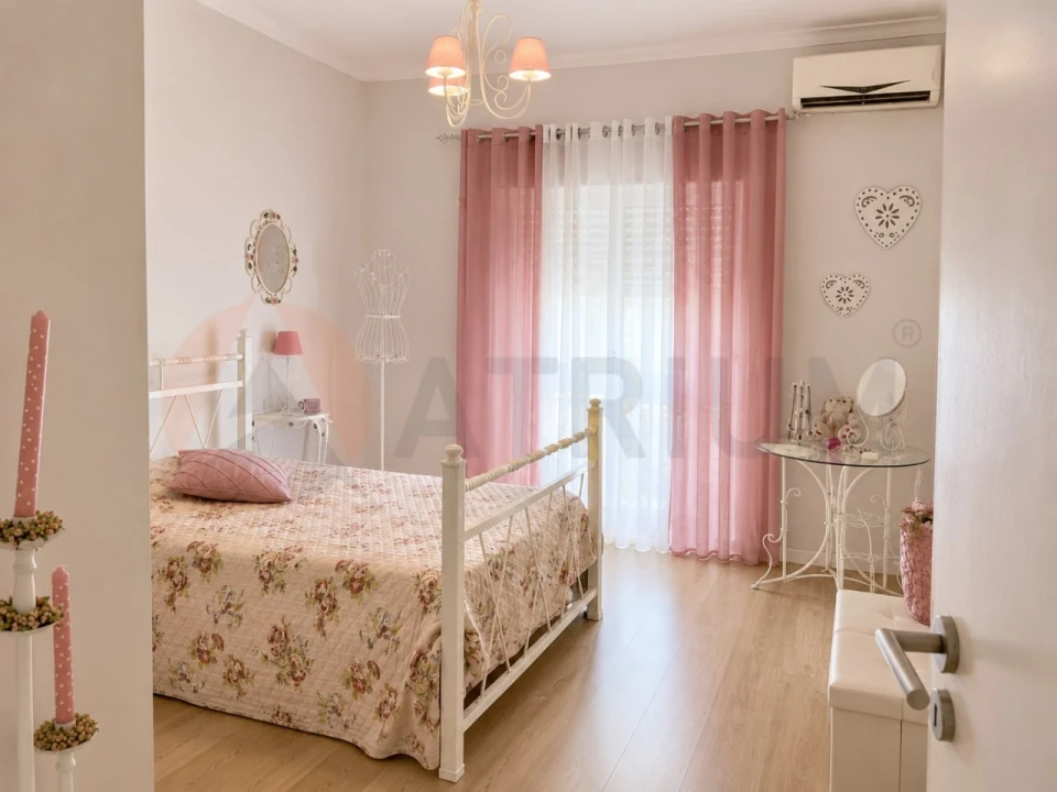 Apartamento T3 para Venda em Quinta do Anjo Foto 13