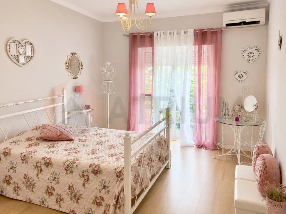 Apartamento T3 para Venda em Quinta do Anjo Foto 15