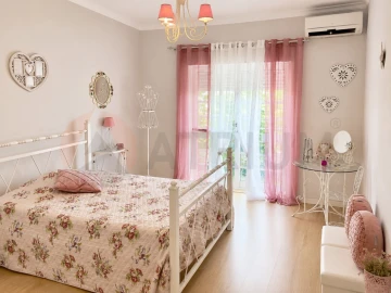 Apartamento T3 para Venda em Quinta do Anjo