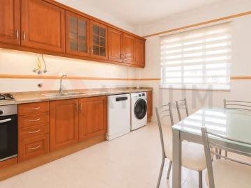 Apartamento T2 para Venda em Setubal (São Sebastião)