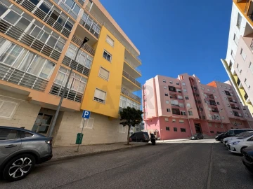 Apartamento T2 para Venda em Setubal (São Sebastião)