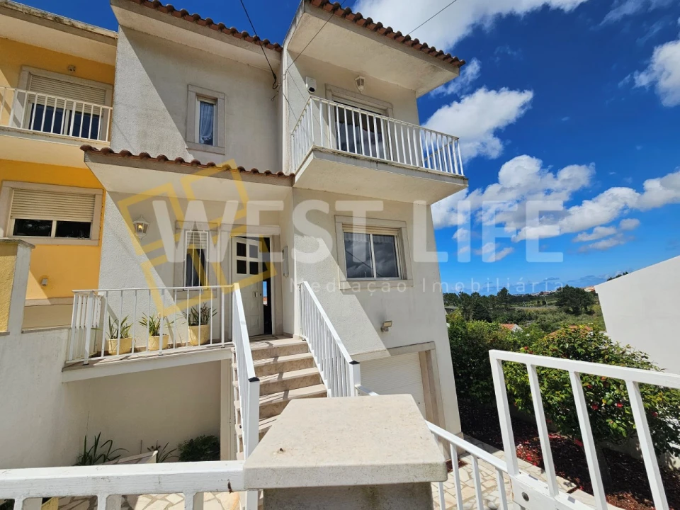 Moradia T3 para Venda em Mafra Foto 1