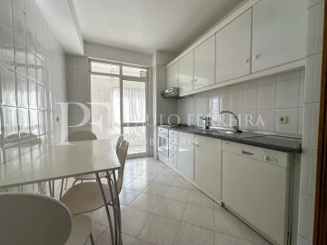Apartamento T2 para Venda em Vila Nova de Famalicão e Calendário