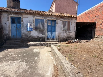 Moradia T1 para Venda em Santa Maria Maior e Monserrate e Meadela