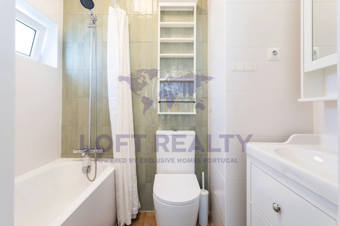 Apartamento T3 para Venda em Almada, Cova da Piedade, Pragal e Cacilhas Foto 16