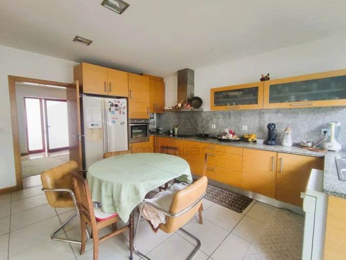 Moradia T4 para Venda em Ílhavo (São Salvador) Foto 8