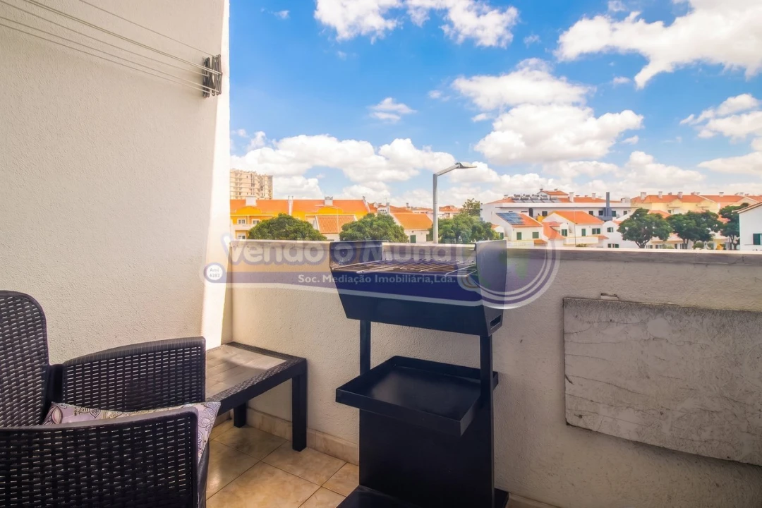Apartamento T3 para Venda em Samora Correia Foto 8