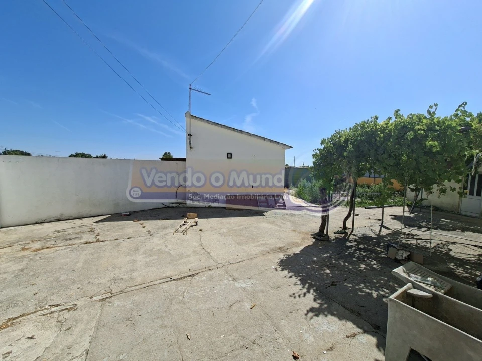 Moradia T4 para Venda em Marinhais Foto 3