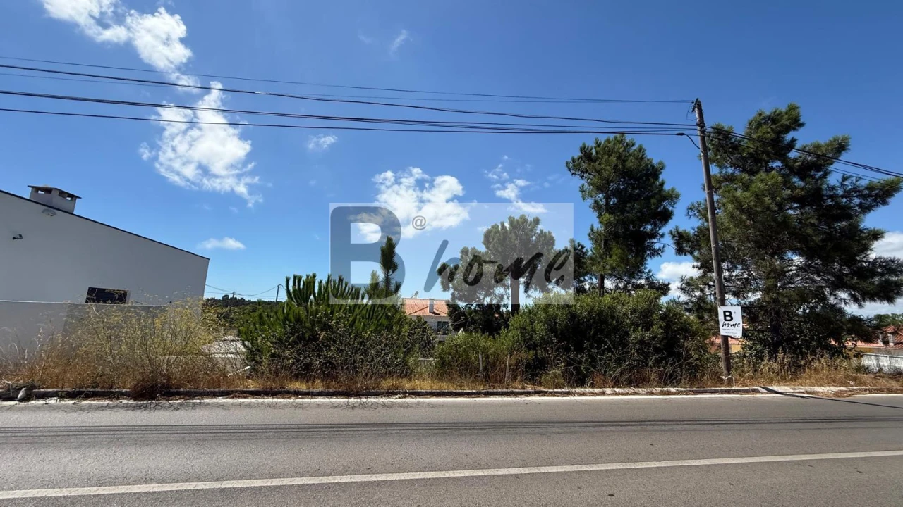 Moradia T3 para Venda em Charneca de Caparica e Sobreda Foto 4