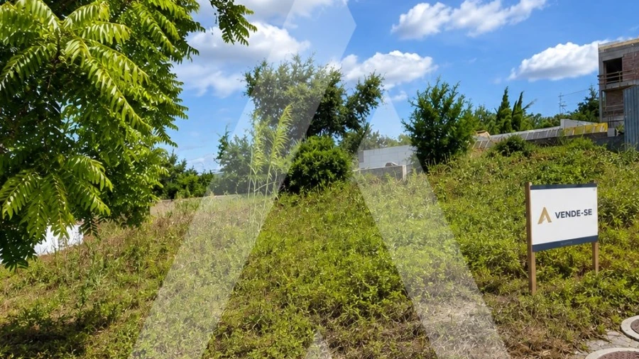 Terreno para Venda em Leiria, Pousos, Barreira e Cortes