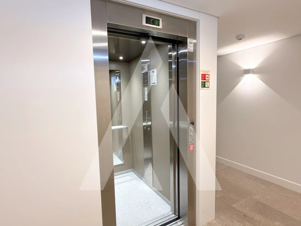 Apartamento T1 para Venda em Glória e Vera Cruz Foto 27