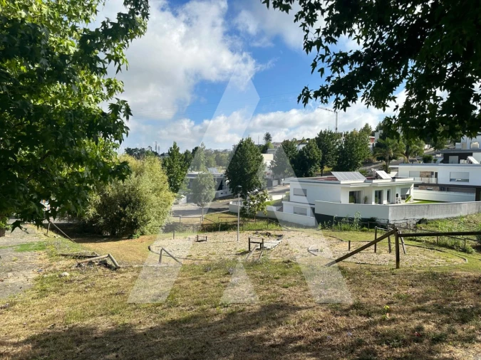 Terreno para Venda em Leiria, Pousos, Barreira e Cortes Foto 2