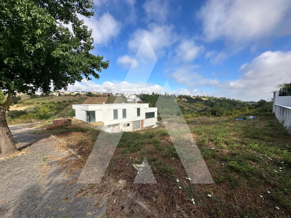 Terreno para Venda em Leiria, Pousos, Barreira e Cortes Foto 2