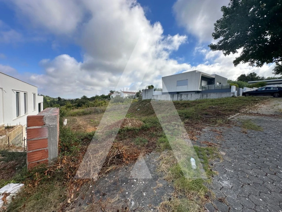 Terreno para Venda em Leiria, Pousos, Barreira e Cortes Foto 3