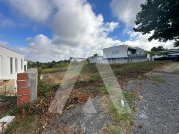 Terreno para Venda em Leiria, Pousos, Barreira e Cortes